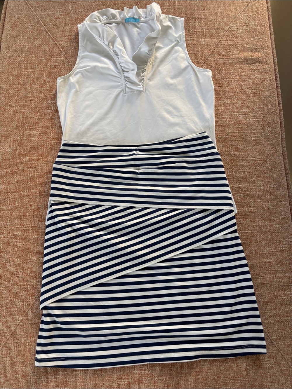 J. McLaughlin skirt set